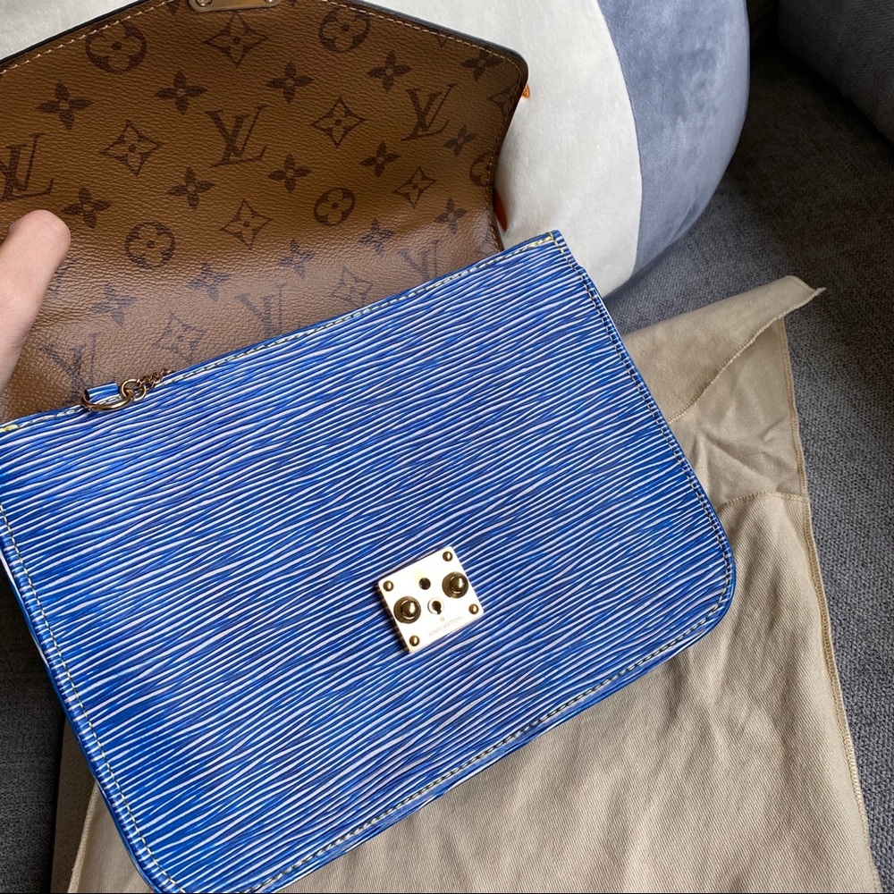 SOLD Louis Vuitton epi reverse monogram Metis - Picture 6 of 8